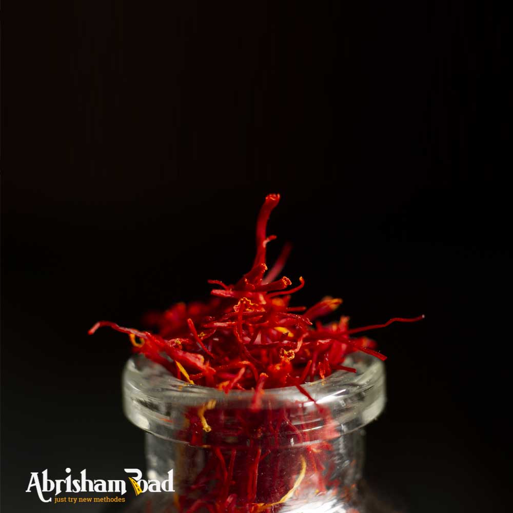 Sargol Saffron Persian Organic Wholesale Supplier Persian-Saffron Iran