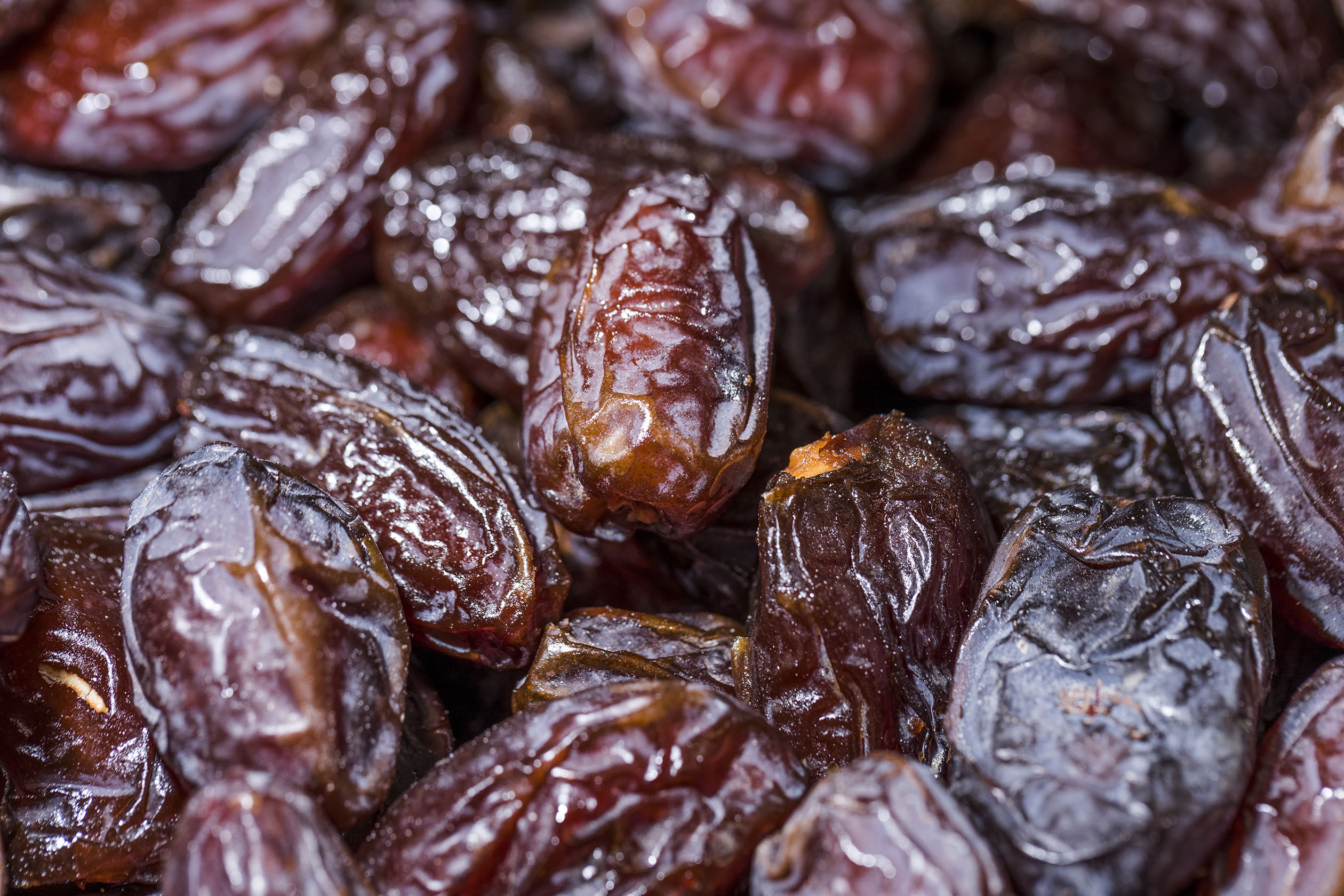 dates-muzafiti1-1.jpg